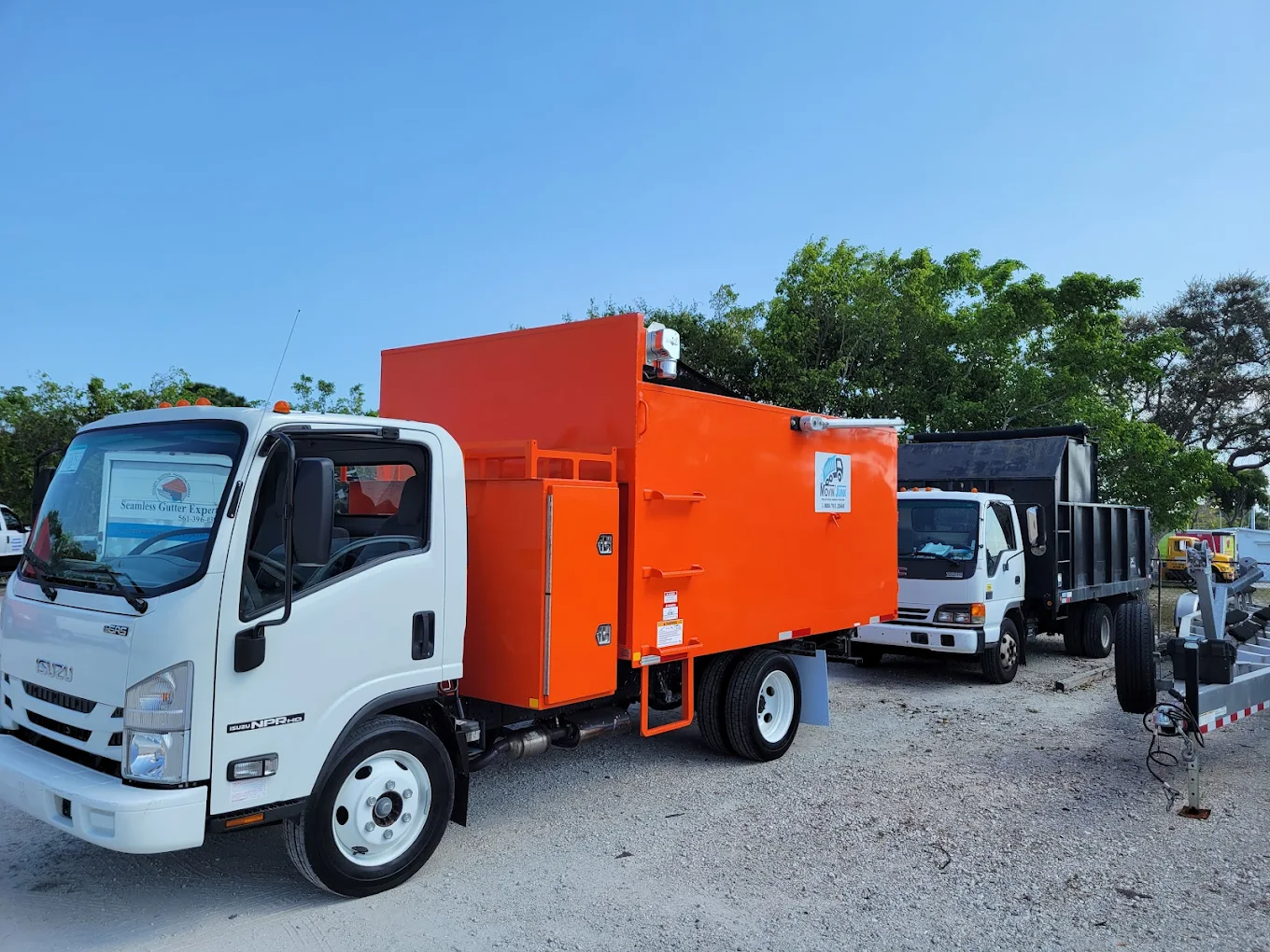Movin' Junk service trucks